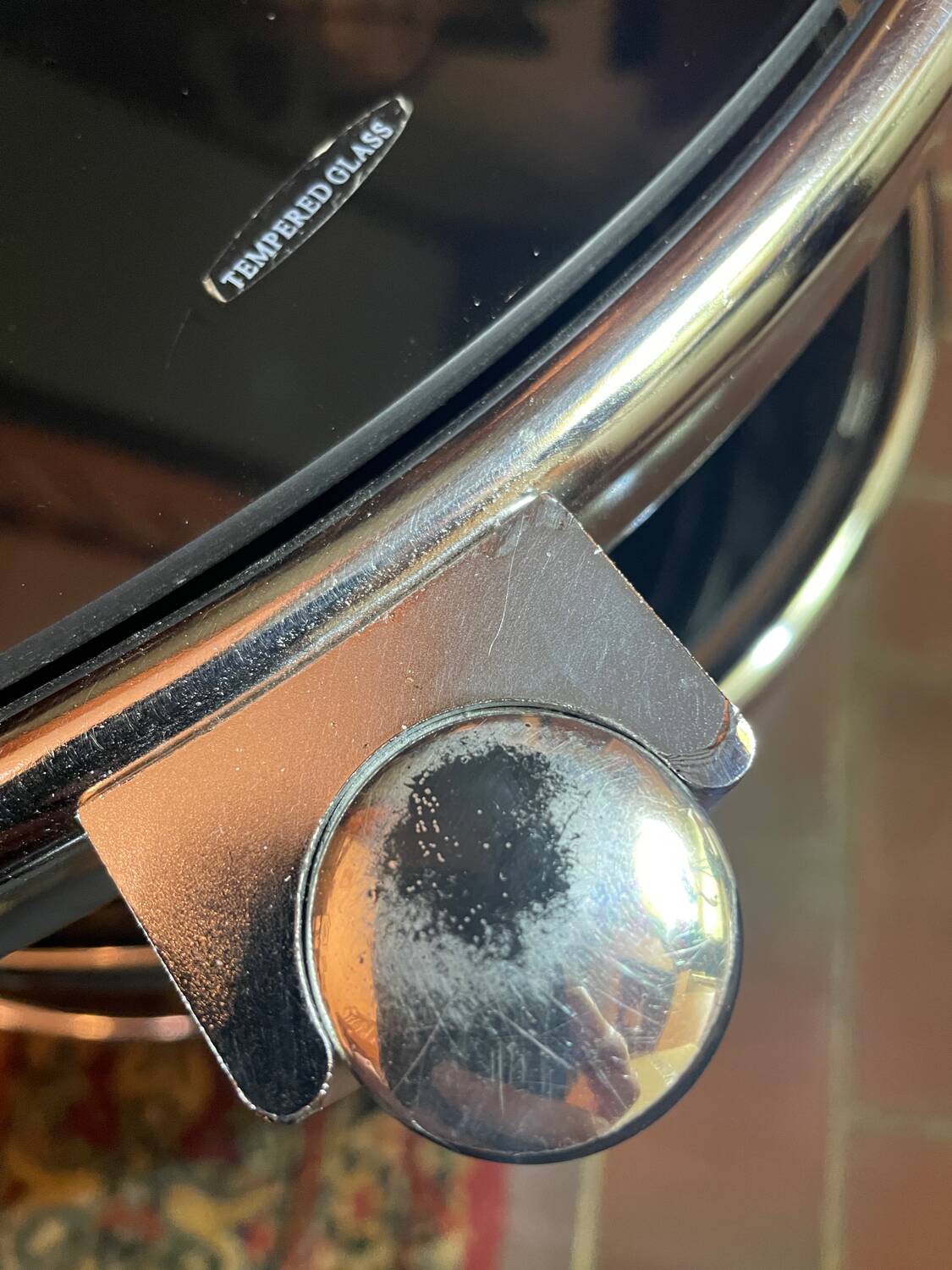 Vintage Leitmotiv Swivel coffee table in chromed metal and glass, Netherlands 1970-1980