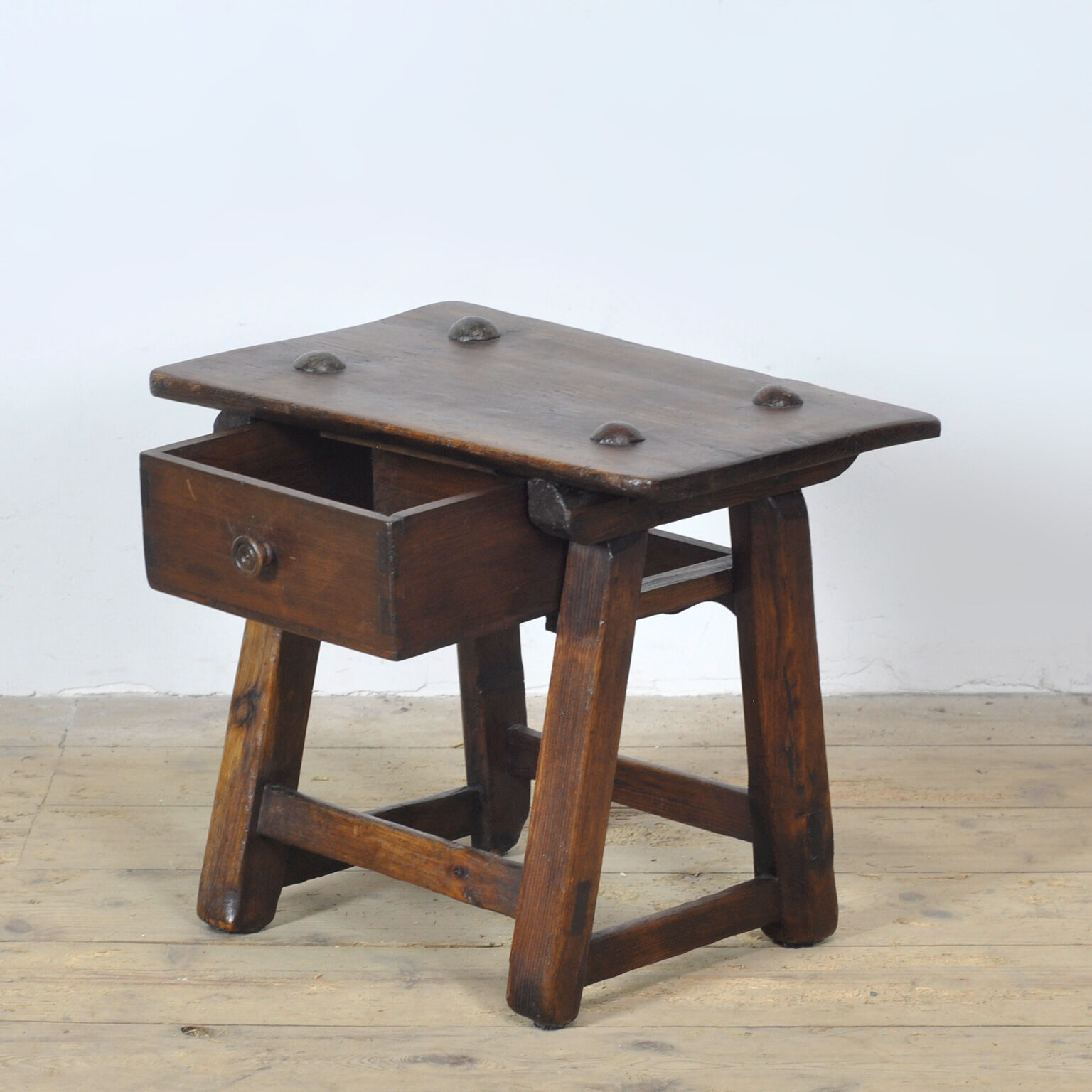 Small oak Spanish table, circa 1840