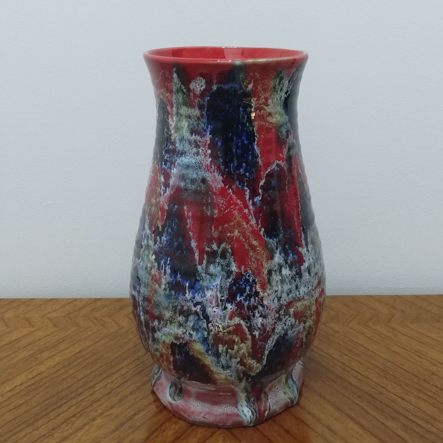 Ceramic vase height 23cm