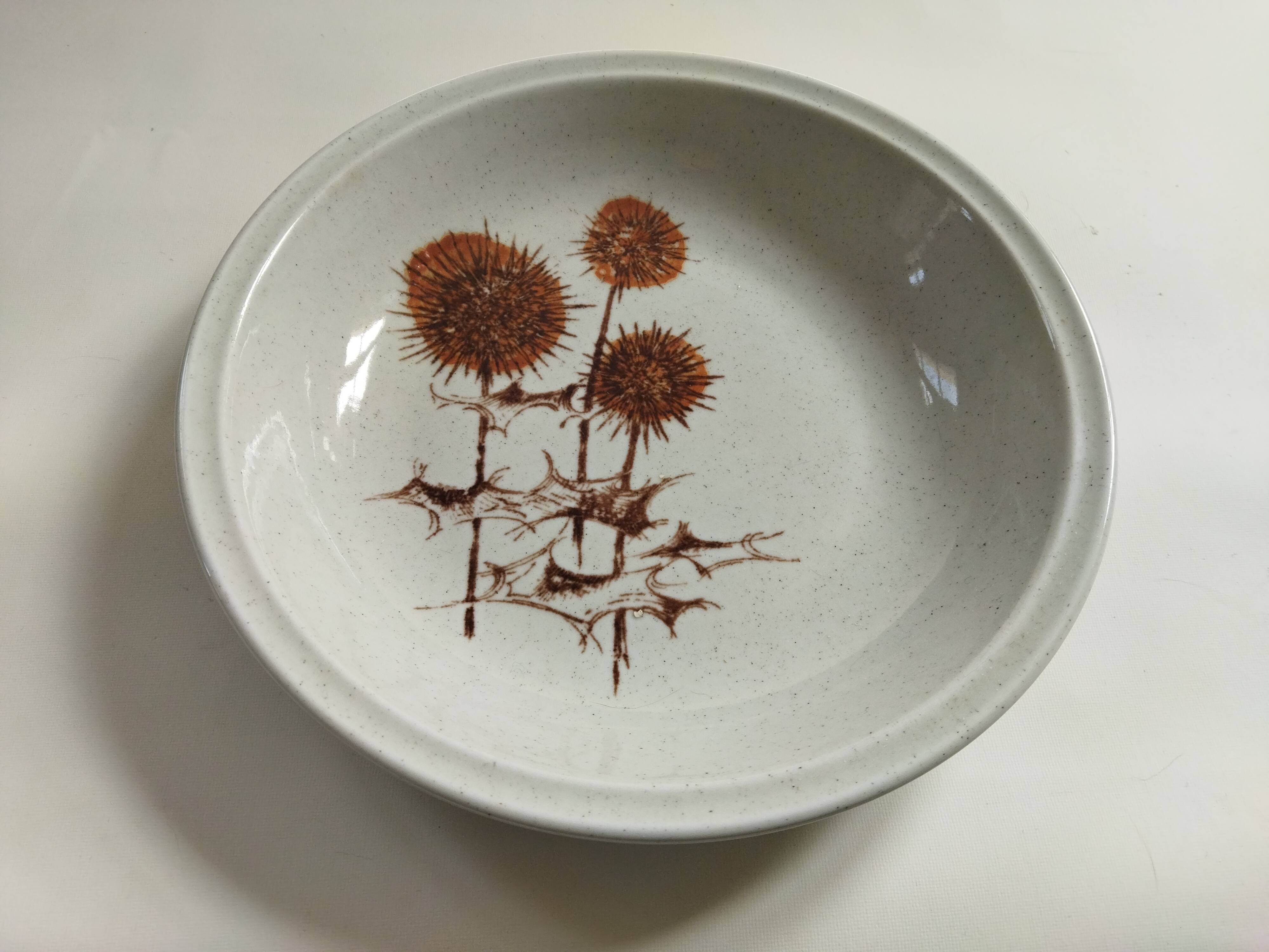 Sarreguemines stoneware hollow dish "Thistles"