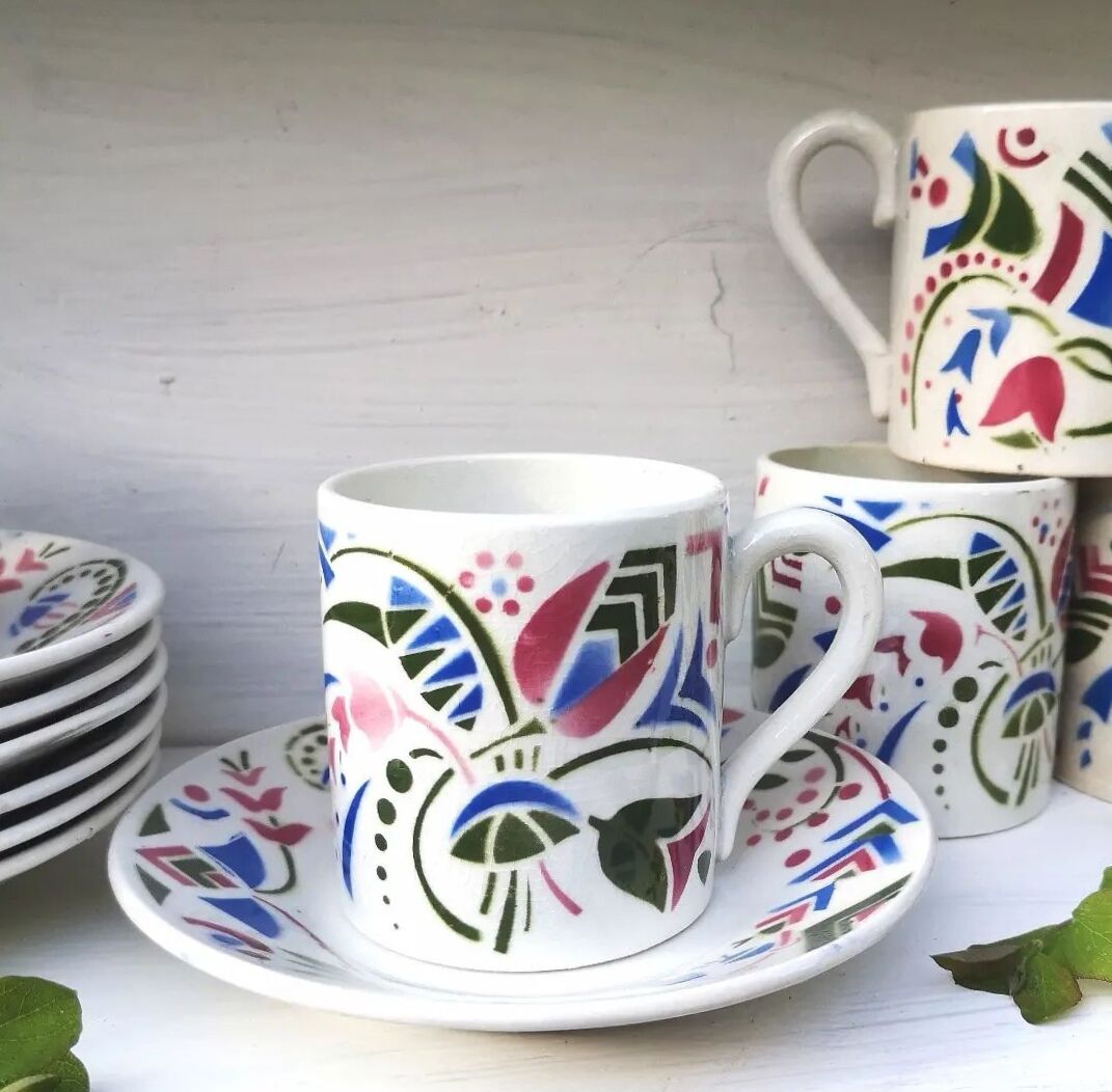 Art Deco coffee cups Galeries Lafayette