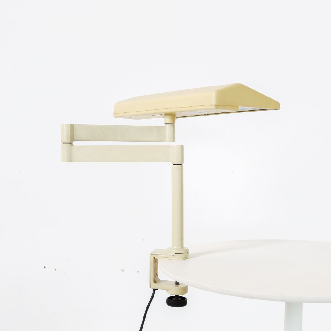 Desk Lamp model LT100LN Herman Miller