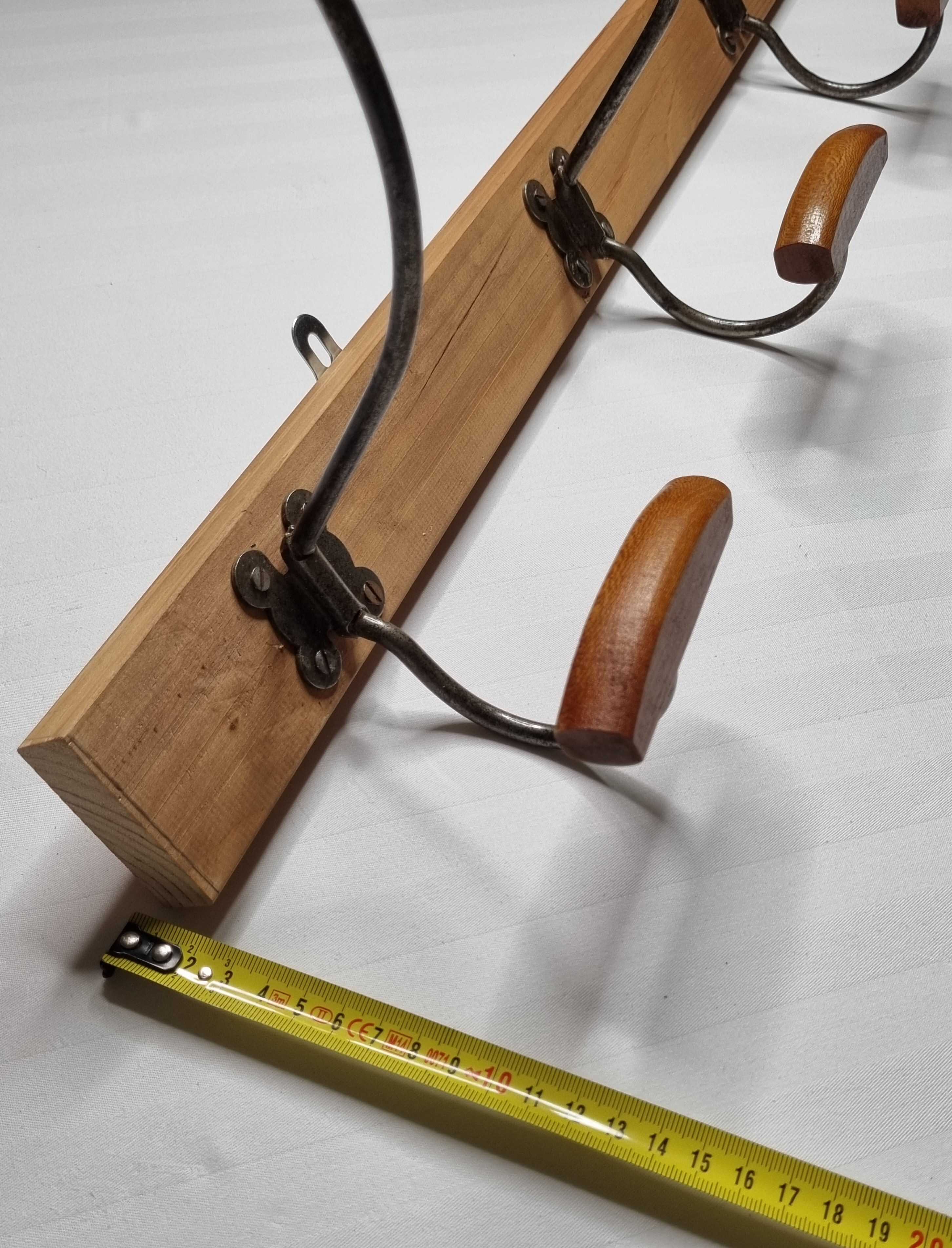 Wall coat rack "bistrot" in metal and wood 1900, 4 hooks