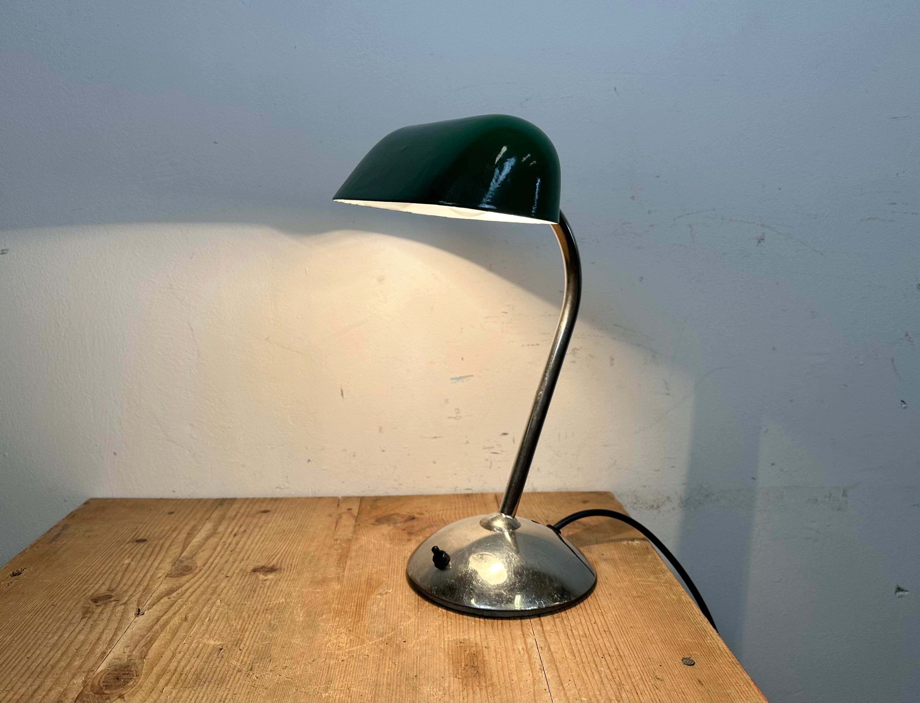 Vintage Green Enamel Bank Lamp, 1950s