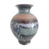 Blue sandstone vase