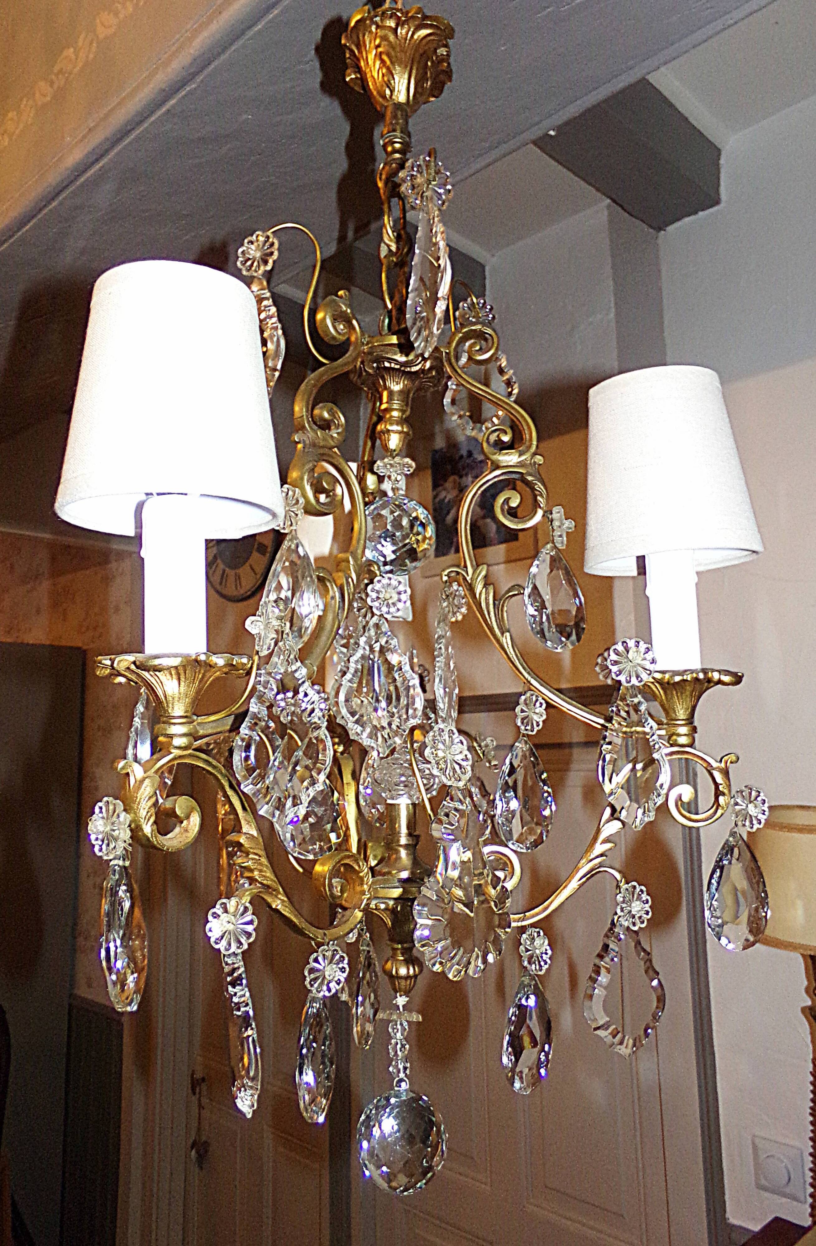 Antique Brass Chandelier with Antique Tassels and Lampshades