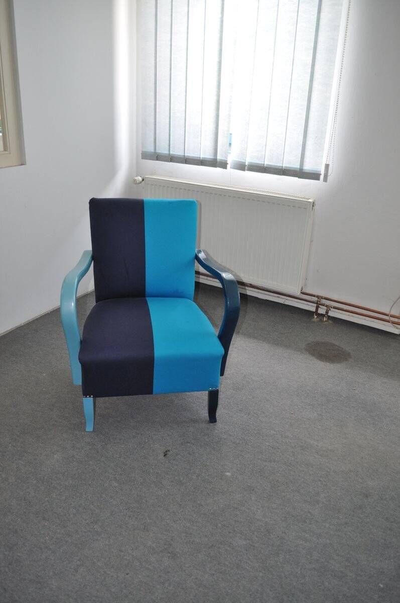 Azure blue Art Deco armchair in wood and cotton, 1920s, fully restored.