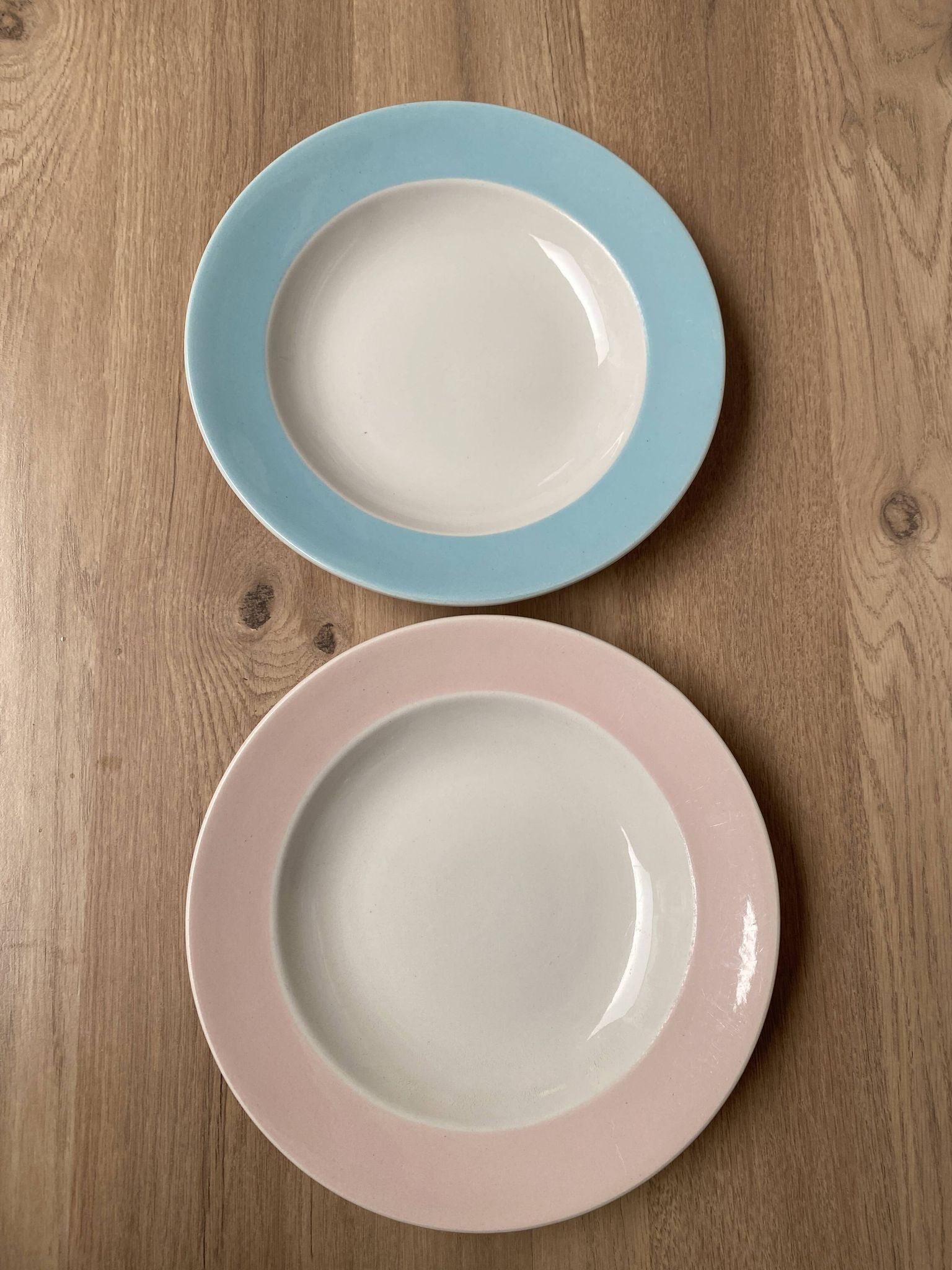 Set de 2 assiettes creuses Boch frères la louvière