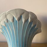 Vase shell, papyrus