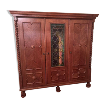 Armoire en chêne de style espagnol, début du XXe siècle