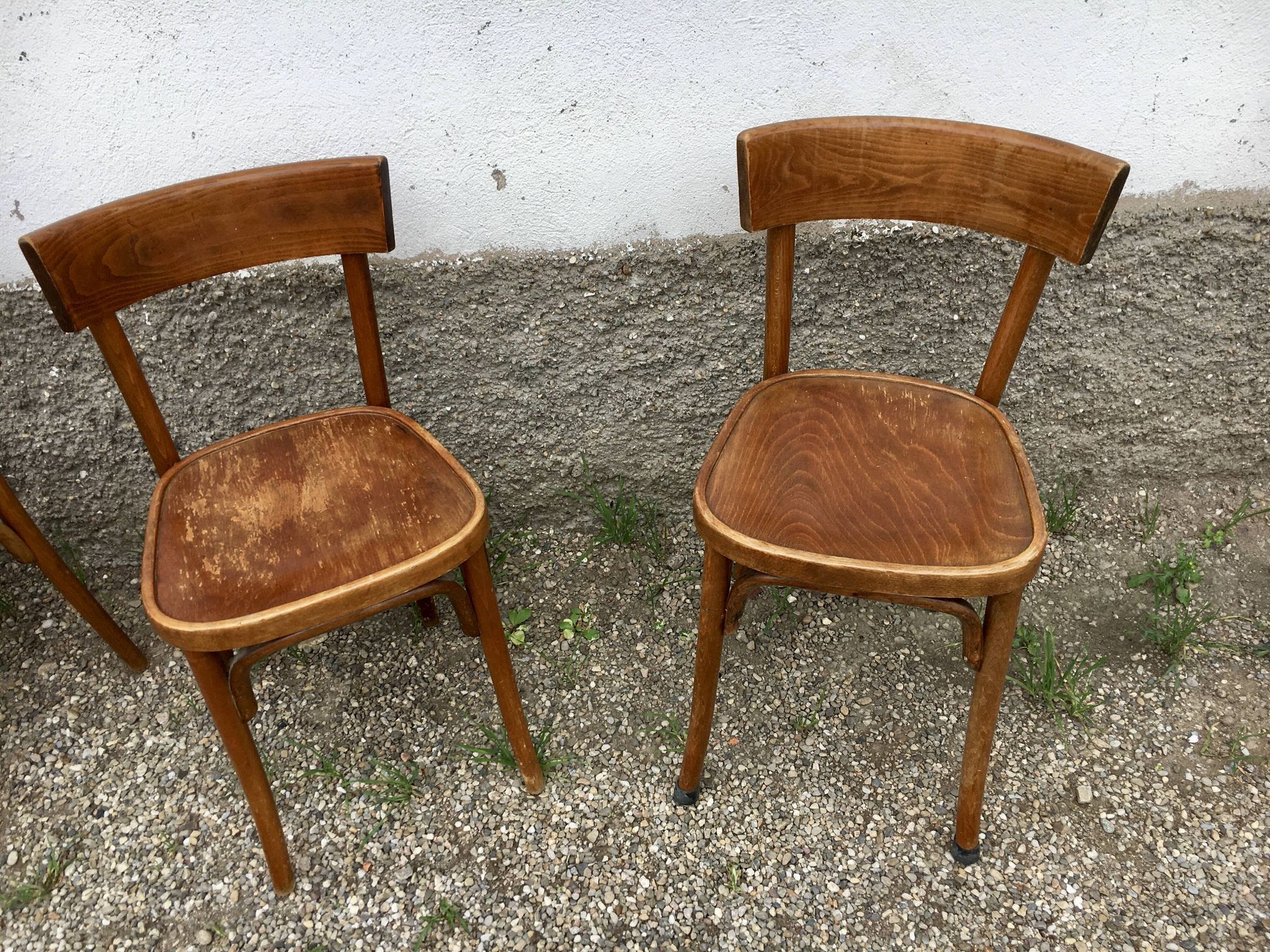 Series of 10 vintage bentwood curved wood bistro chairs