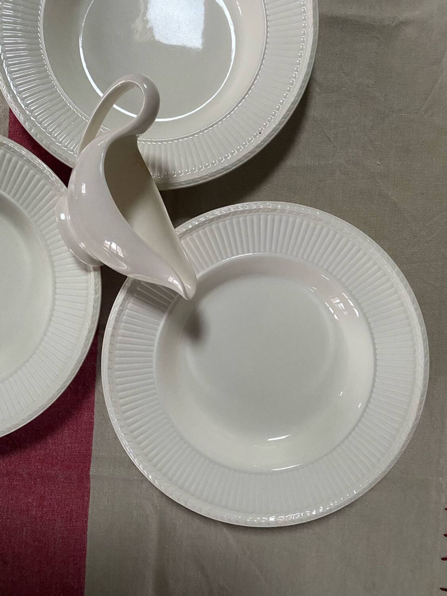 Lot de 3 assiettes creuses Wedgwood
