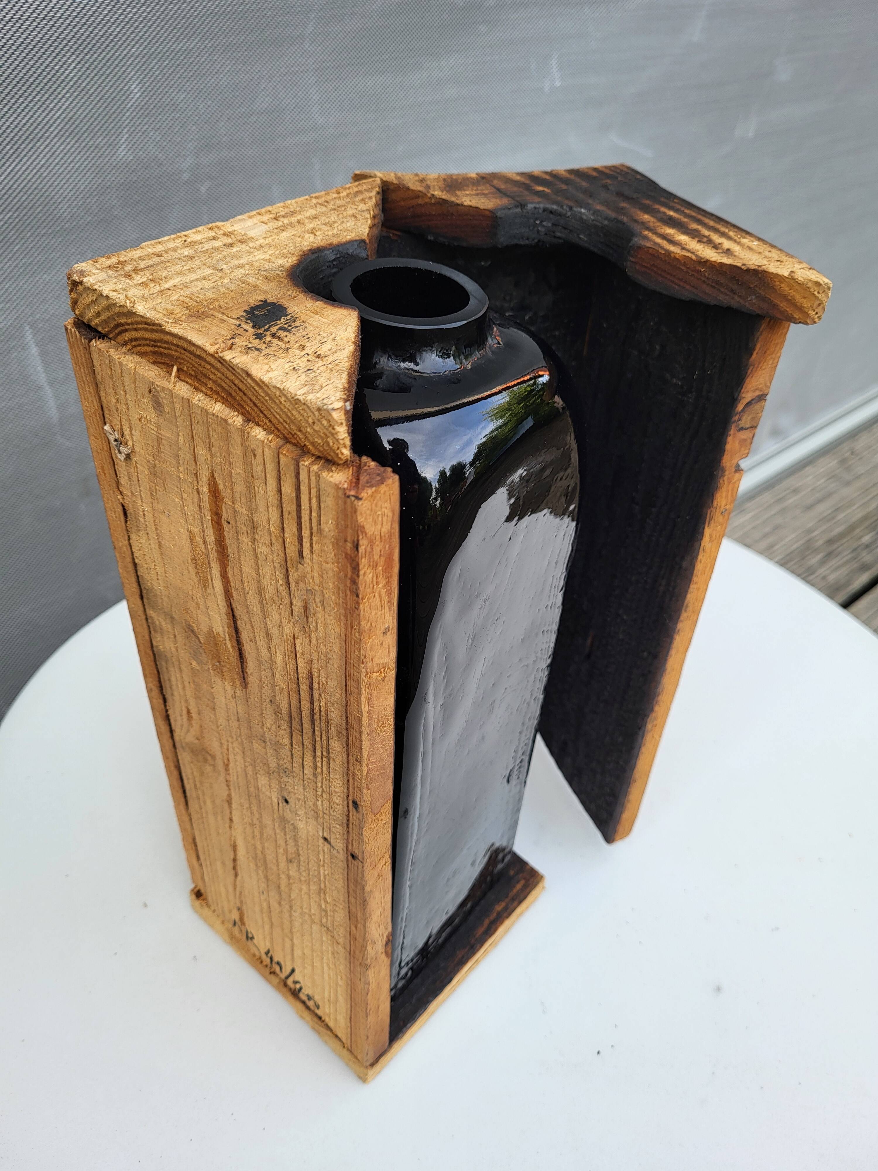 Wabi-Sabi glass vase with burnt wood mold
