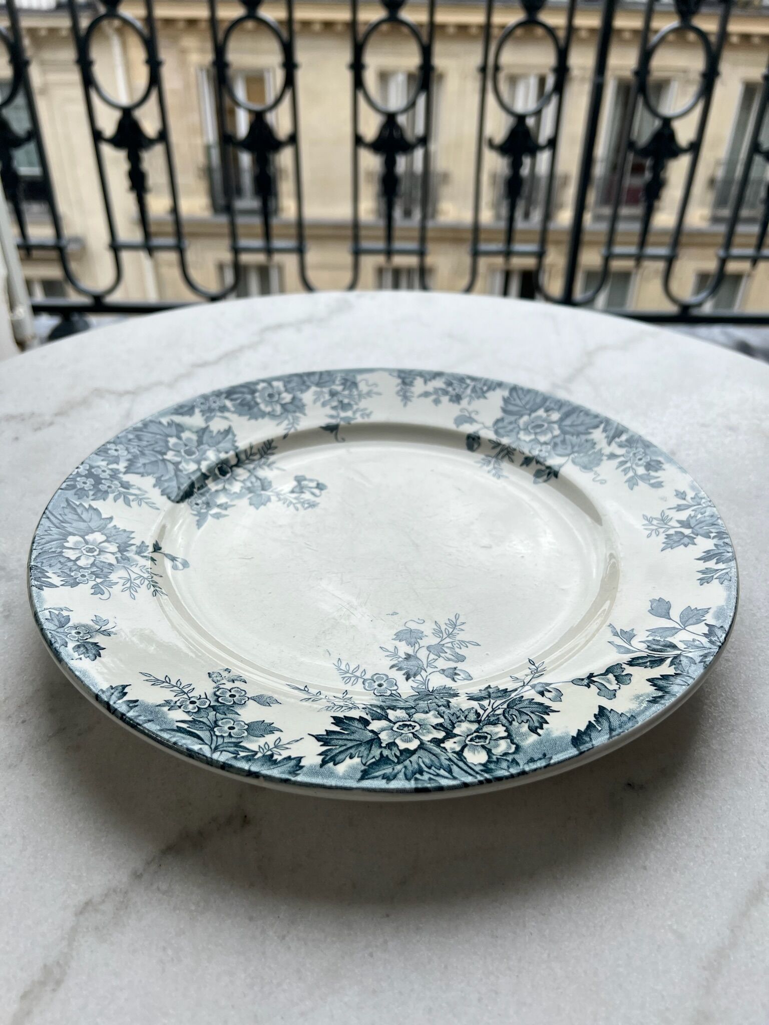 Ter de Fer Saint Amand presentation dish