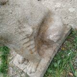 Paire de lions de jardin en pierre ancien vintage