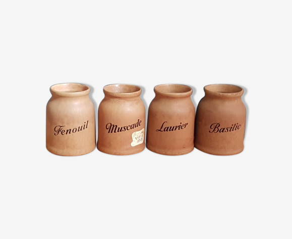 Series of 4 vintage stoneware kitchen pots