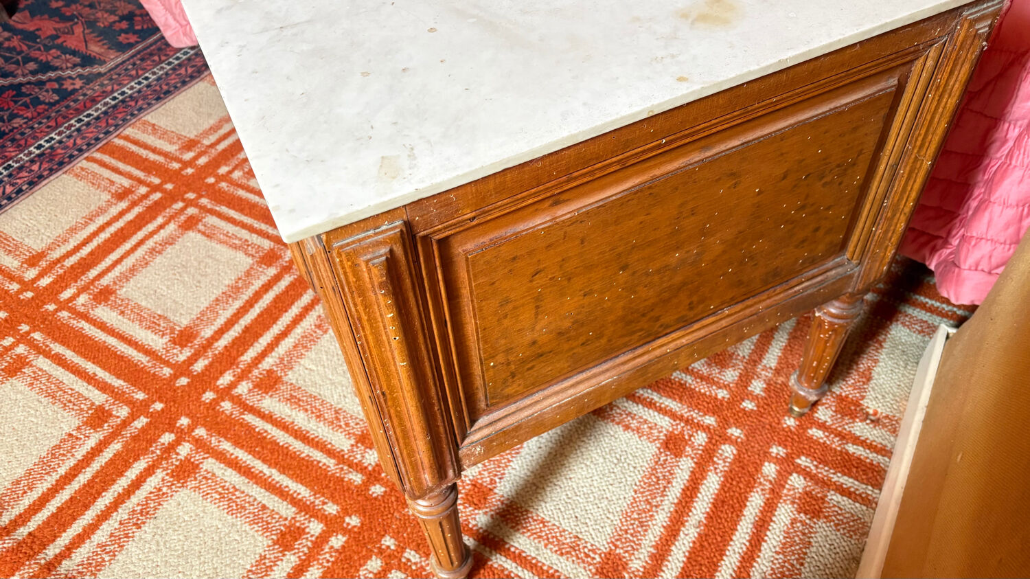 Small chest of drawers