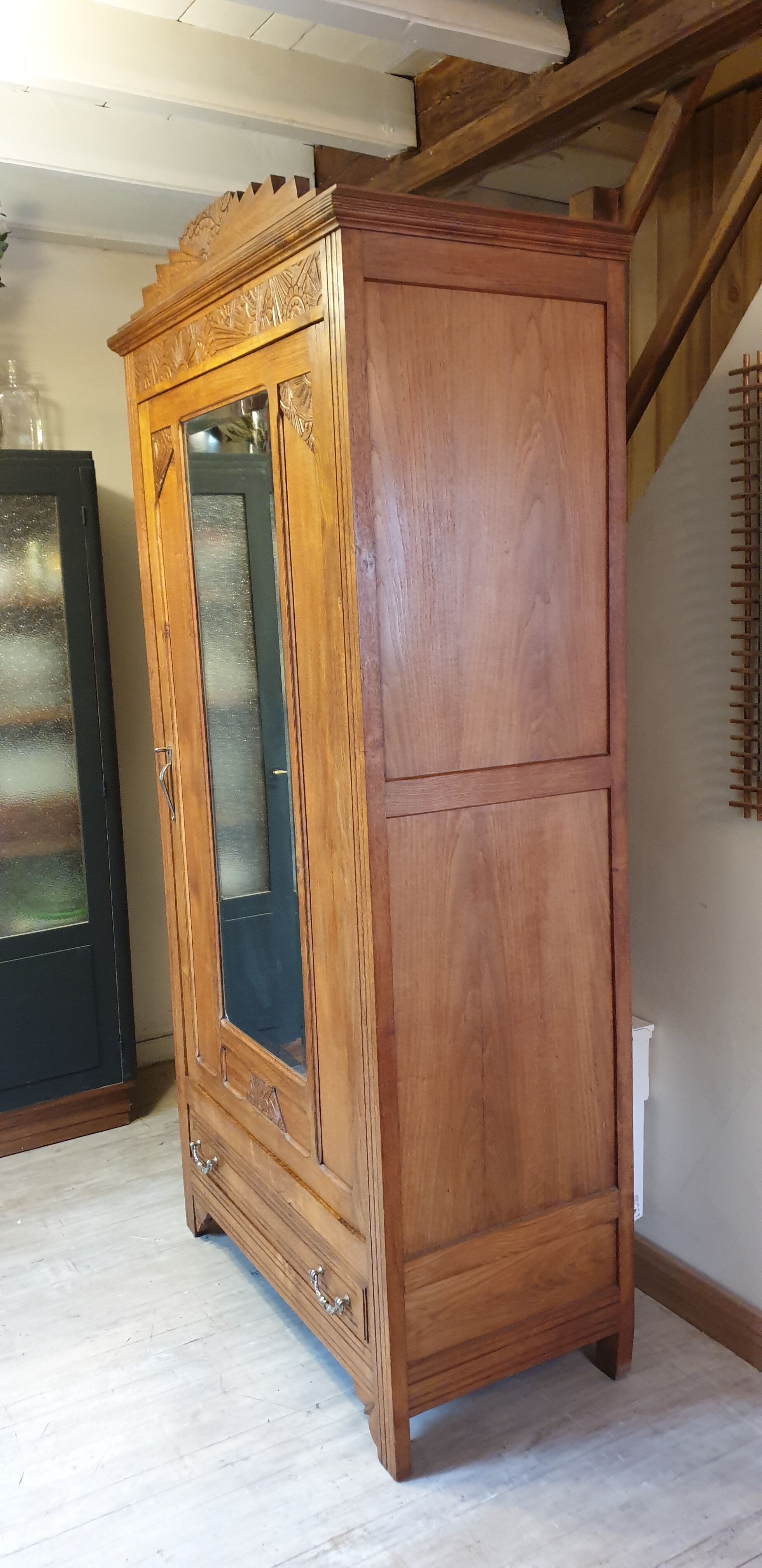 Wardrobe in solid oak