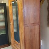 Wardrobe in solid oak
