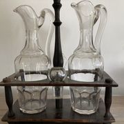 Servant oil and vinegar