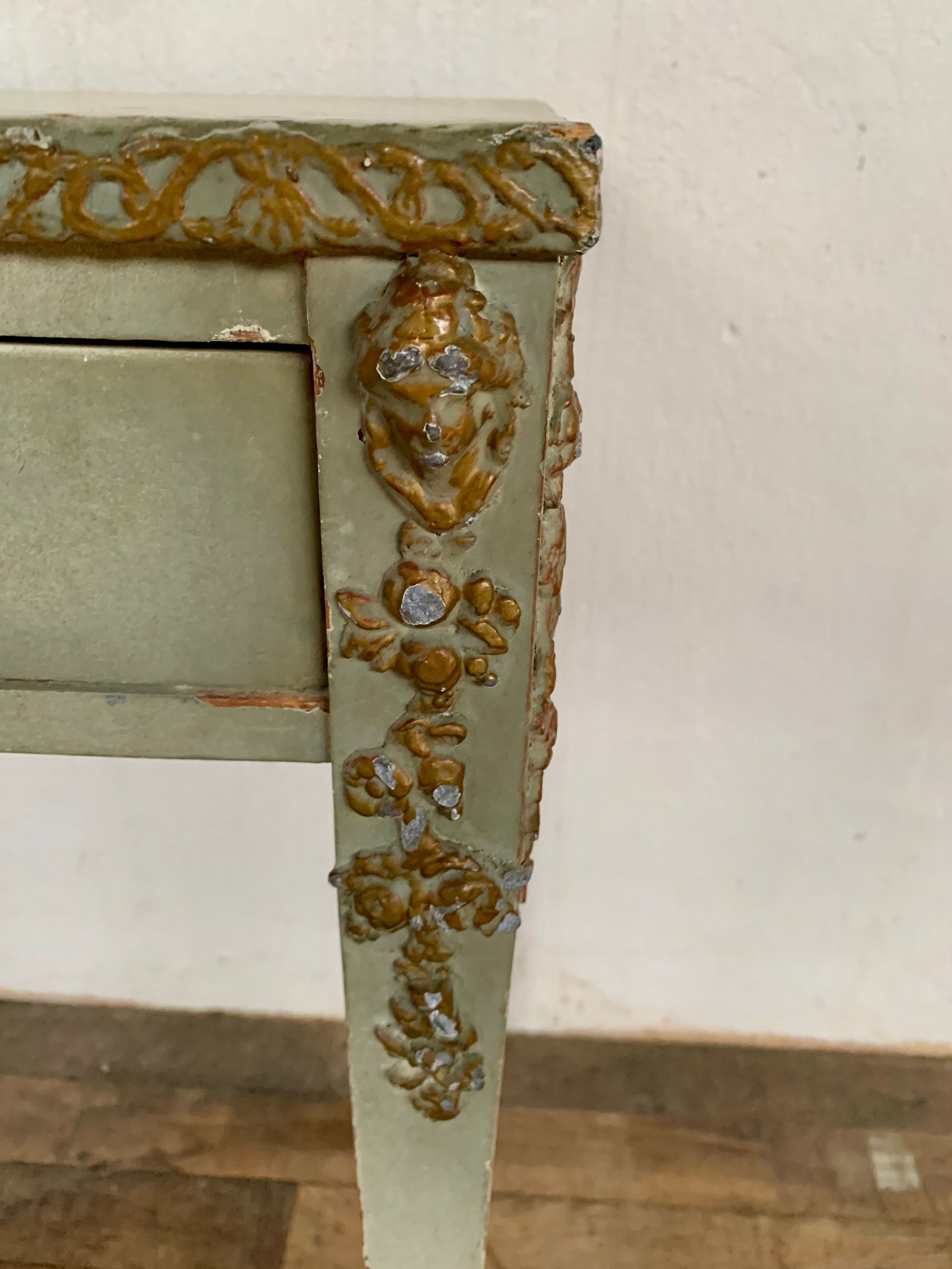 Console, Louis XVI style in pine with original grey patina