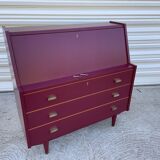 Right desk