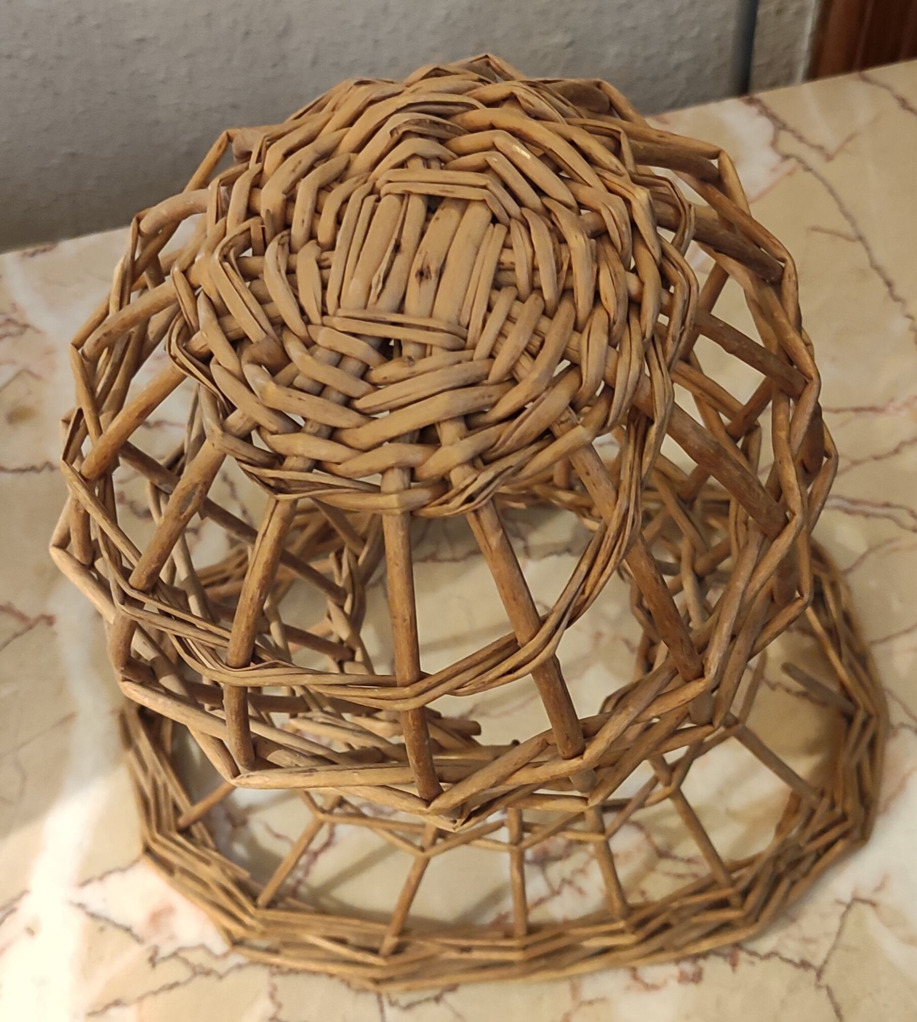 Old Marotte rattan hat head