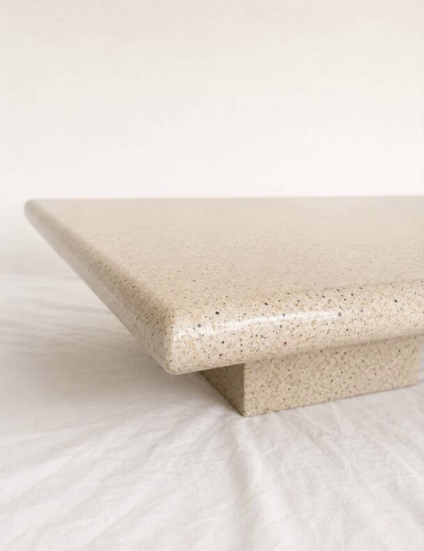 Jean Claude Mahey coffee table in speckled resin and wood, 1970s.