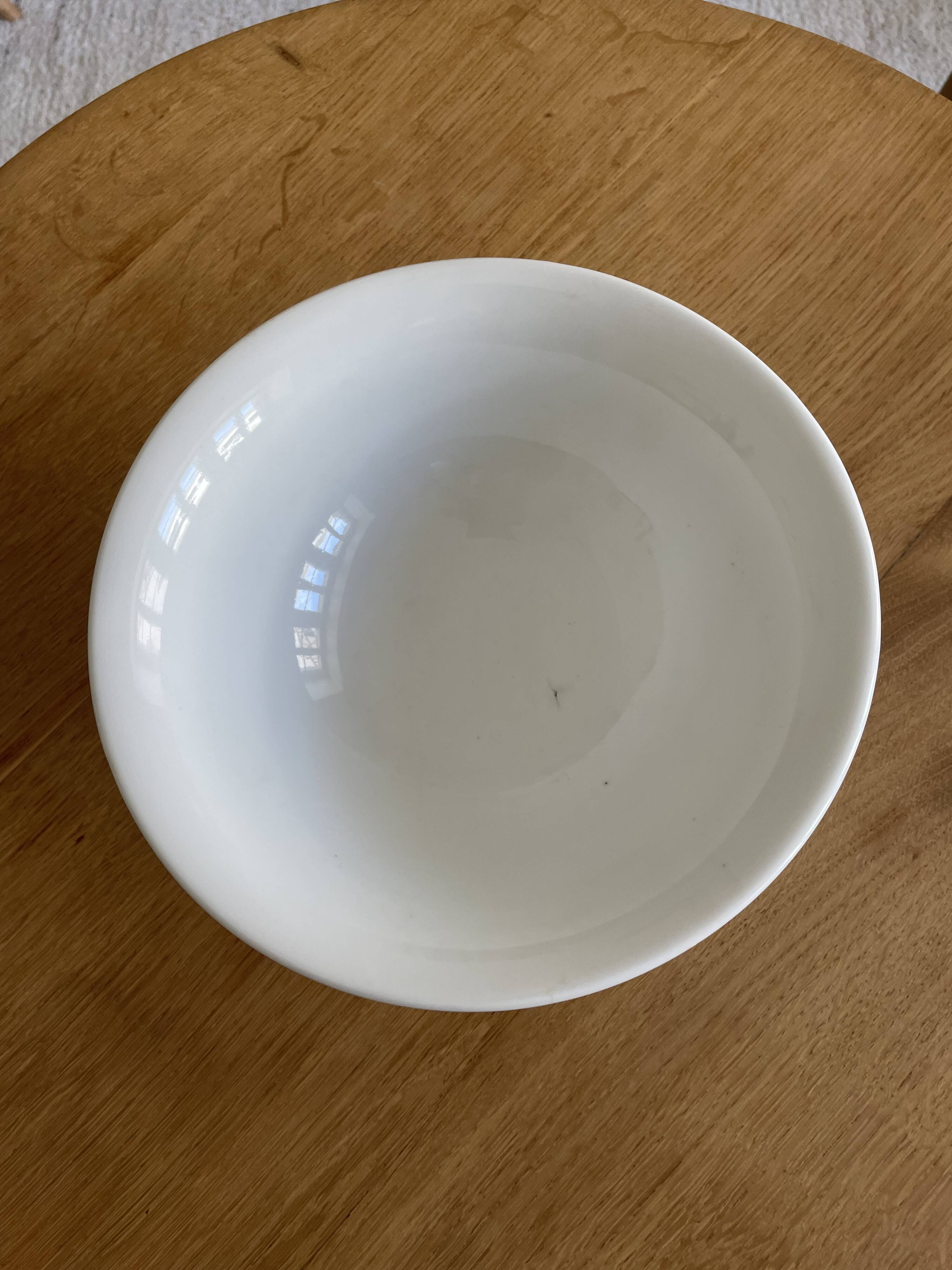 Vintage white salad bowl on pedestal 250701