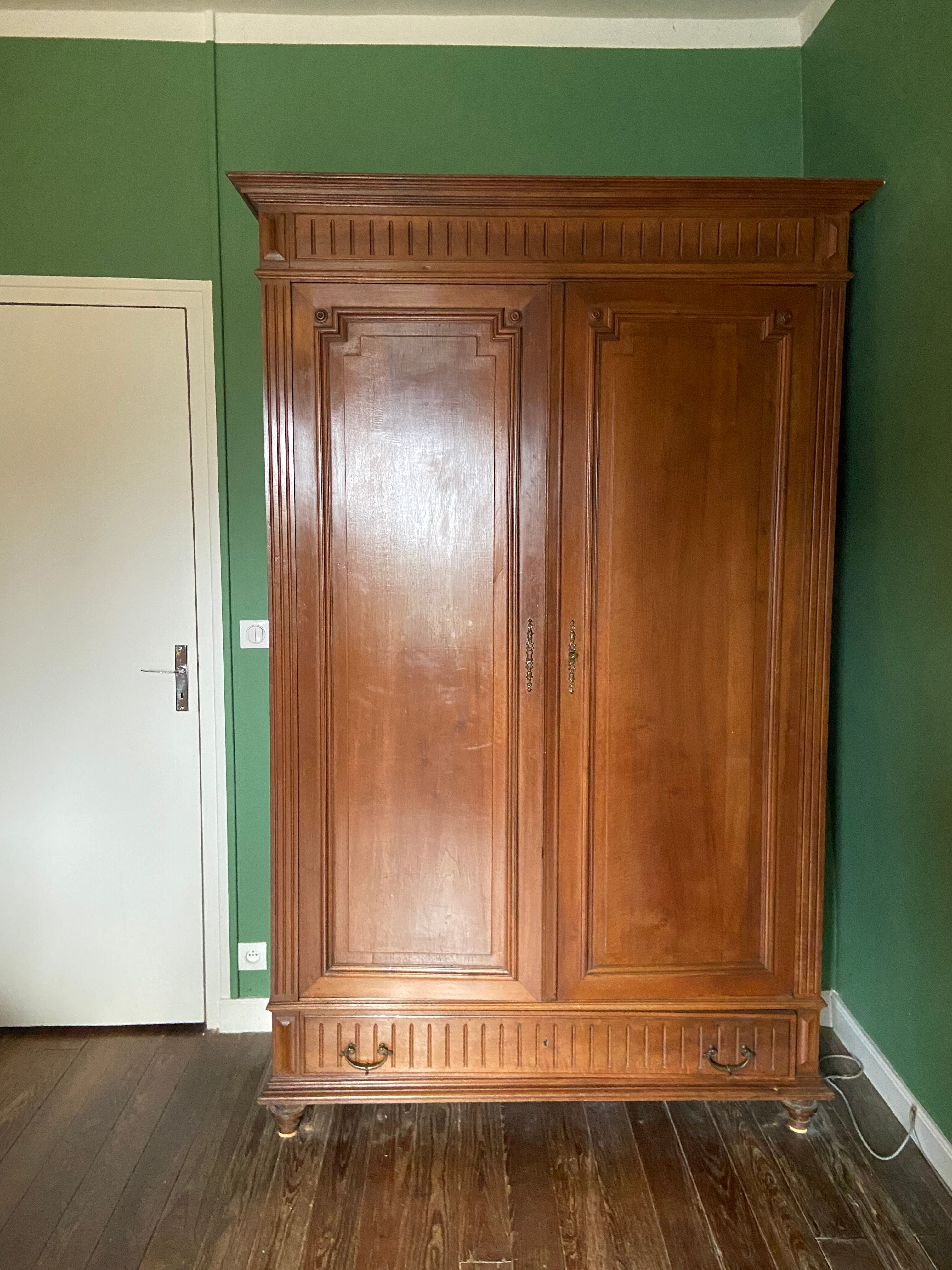 Cabinet 1900
