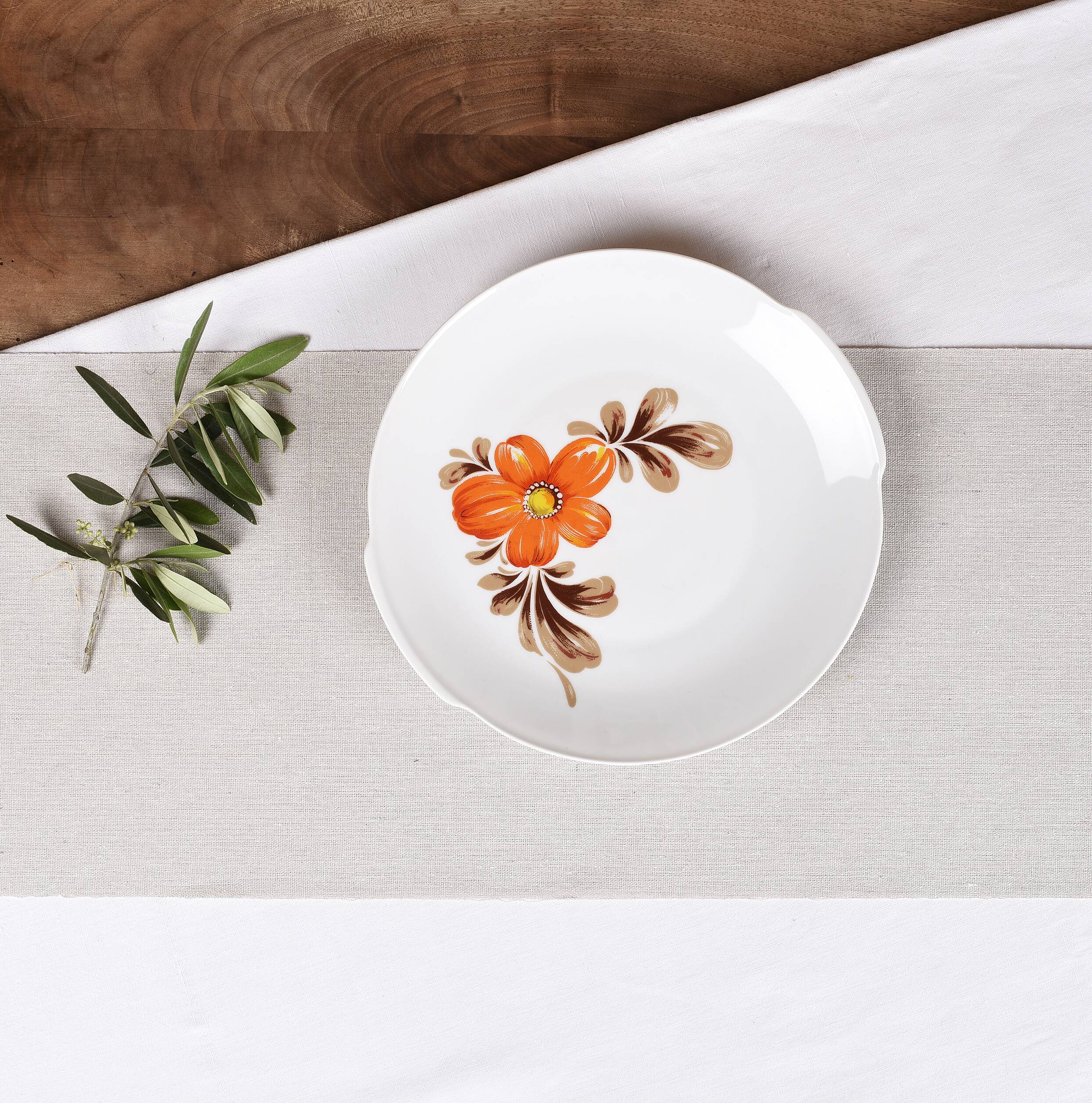 Vintage Bavaria porcelain plates