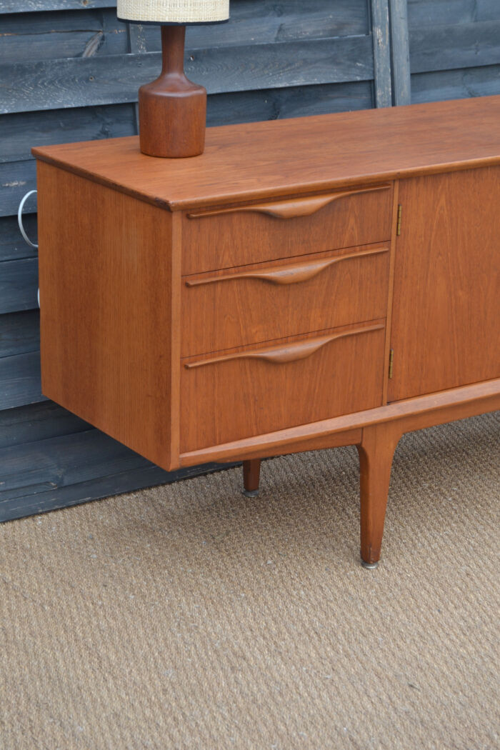 Sideboard by Jentique – "wave" handles * 183 cm