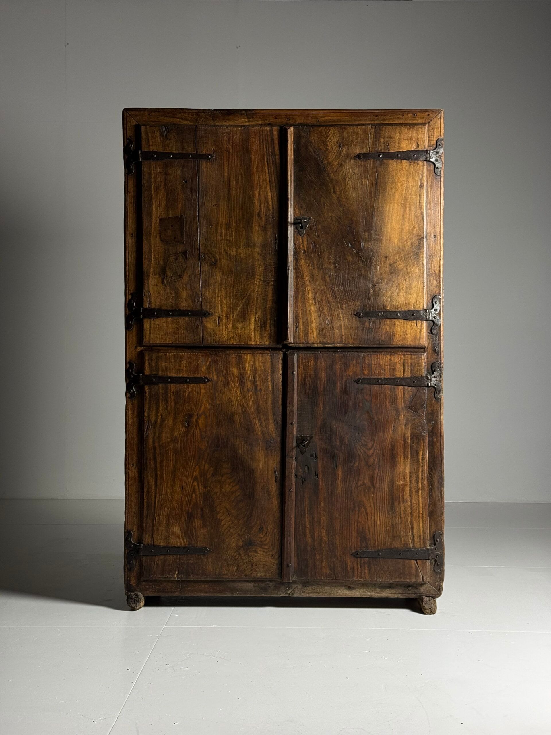Cabinet espagnol vers 1700