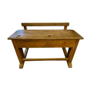 bureau d'écolier en