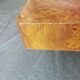 Table basse en loupe d'orme