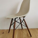 Eames DSW Herman Miller Chair