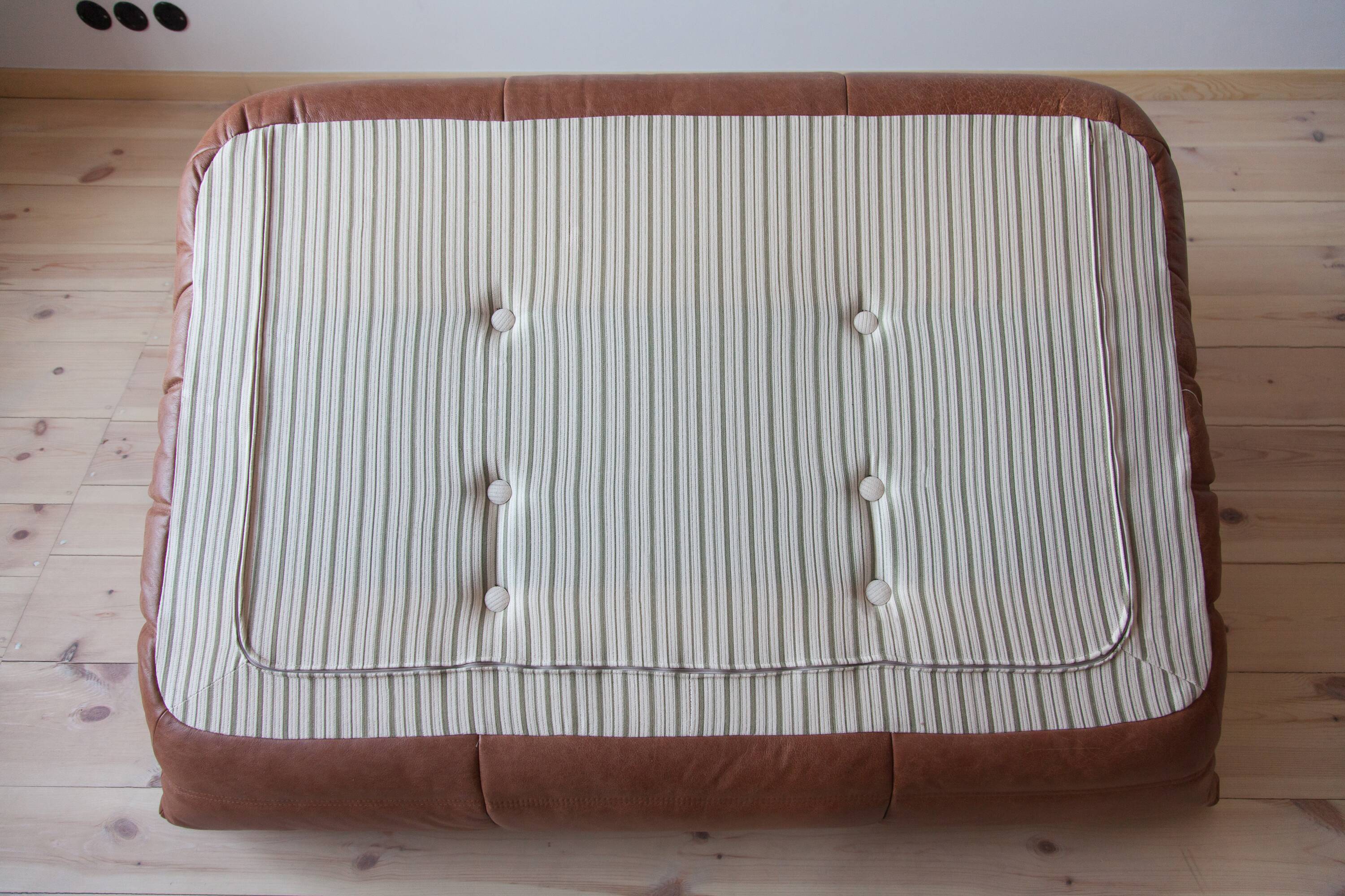 Togo sofa set model designed by Michel Ducaroy 1973