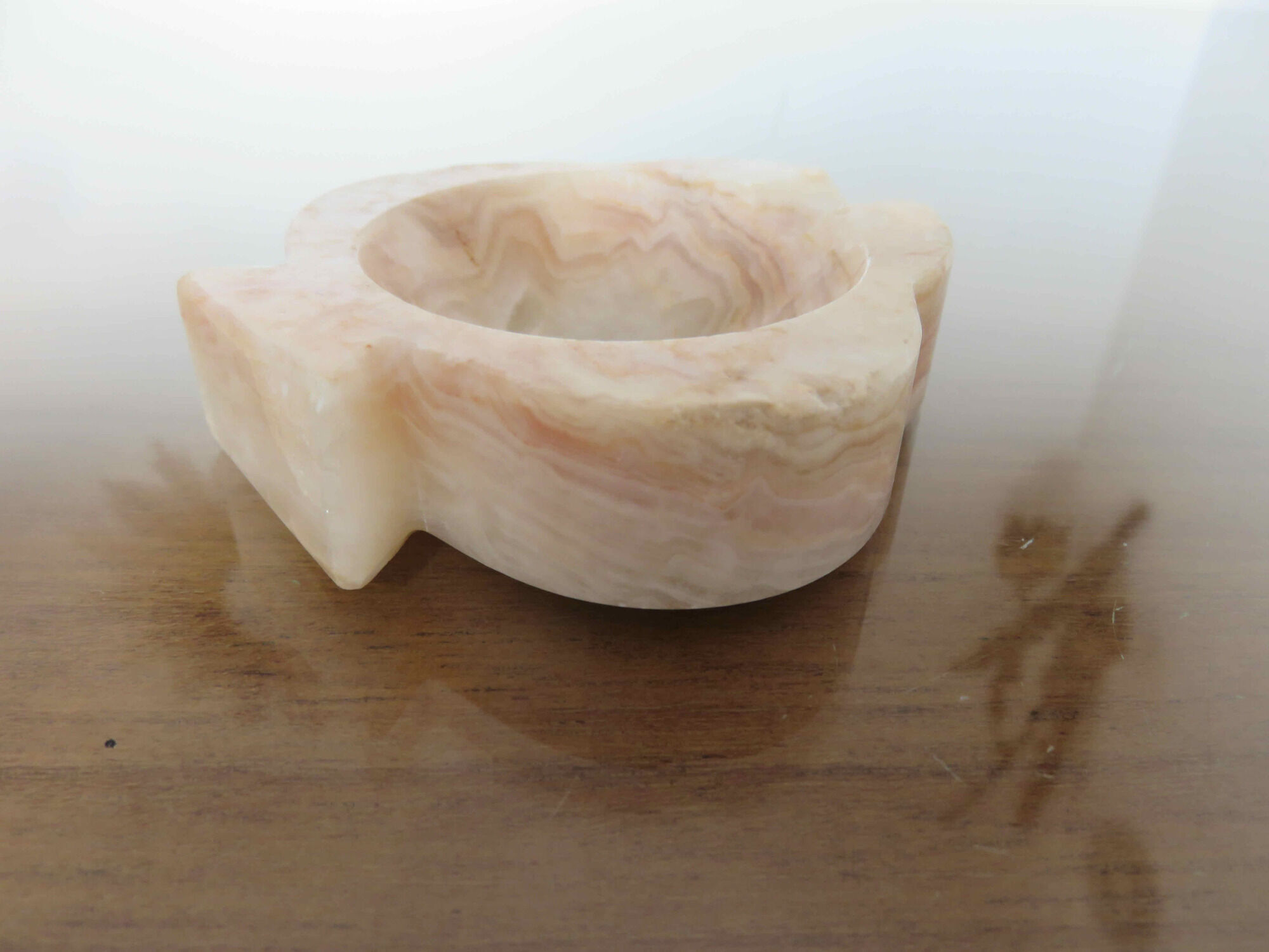 Series of 4 ashtrays "card game" in alabaster 60s 70s