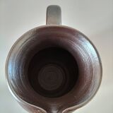 Jug with handle