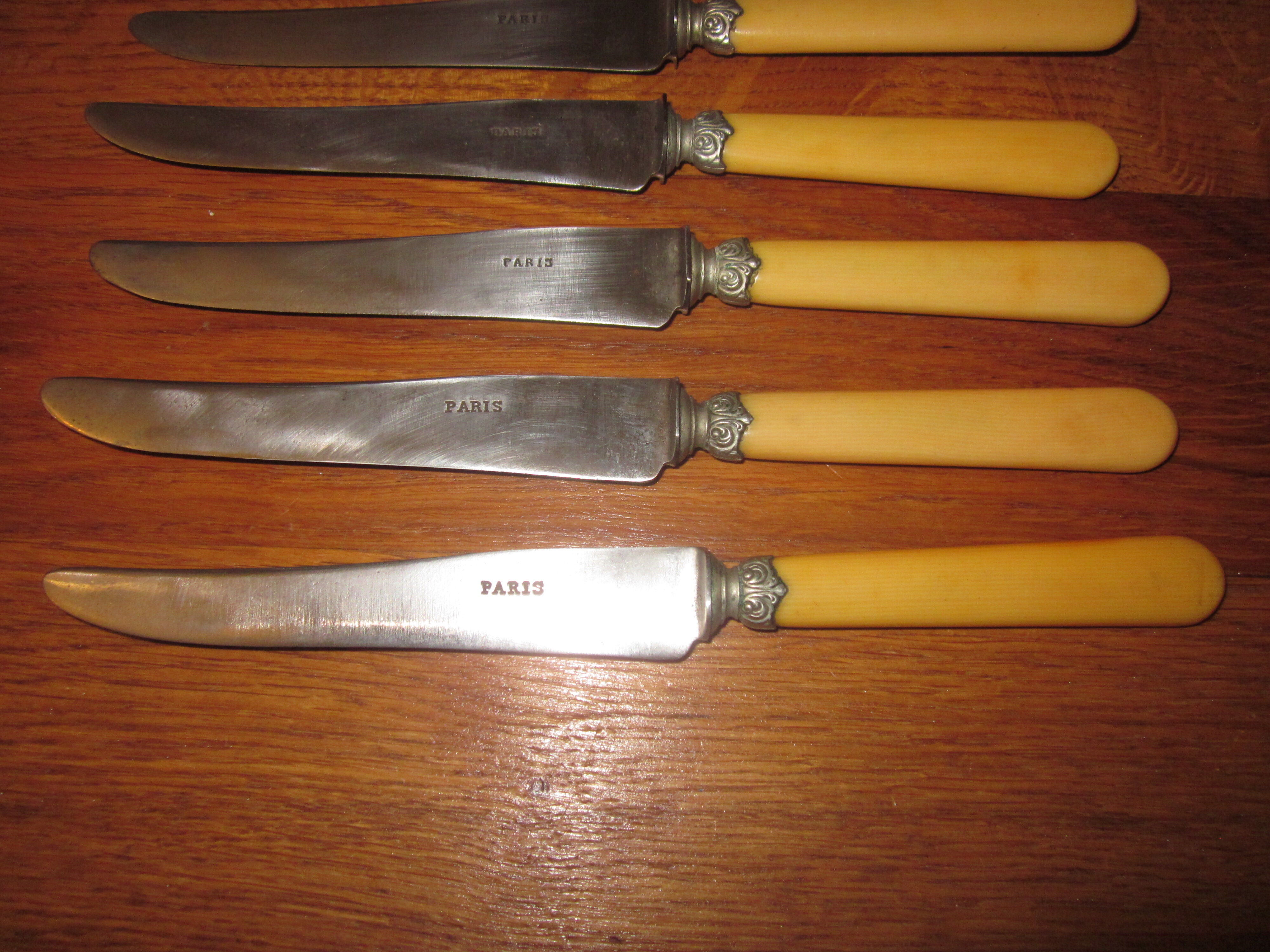 12 knives old paris steel blade