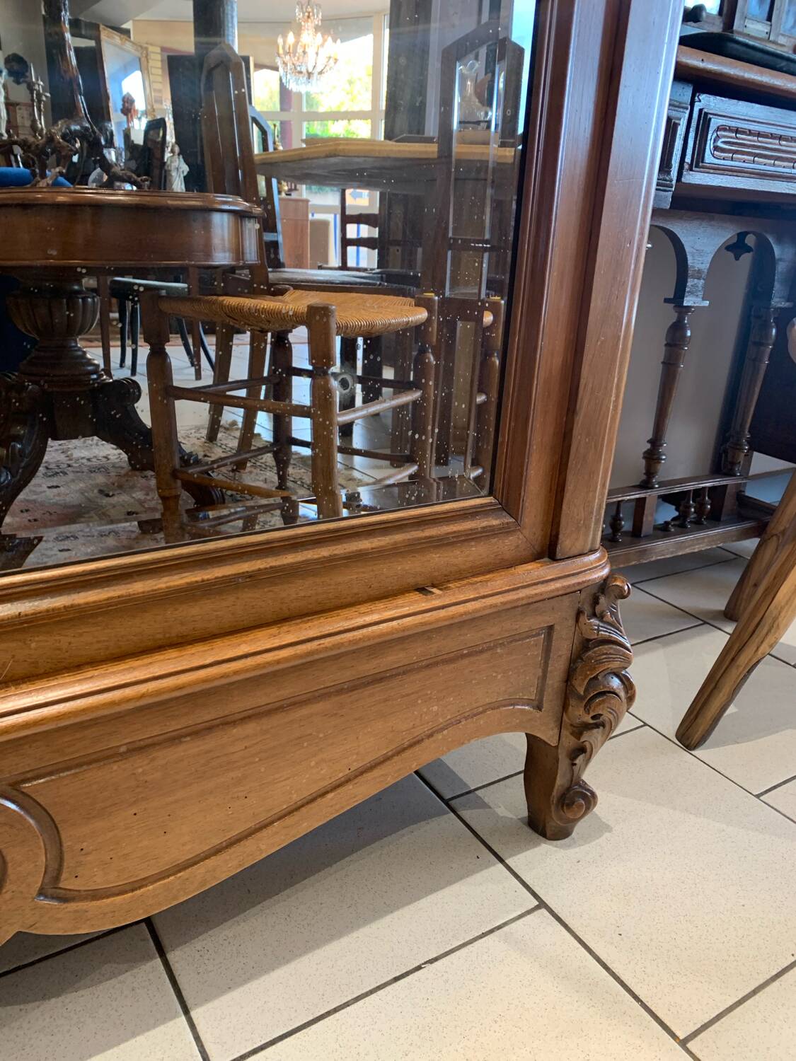 Armoire Ancienne circa 1900 Noyers