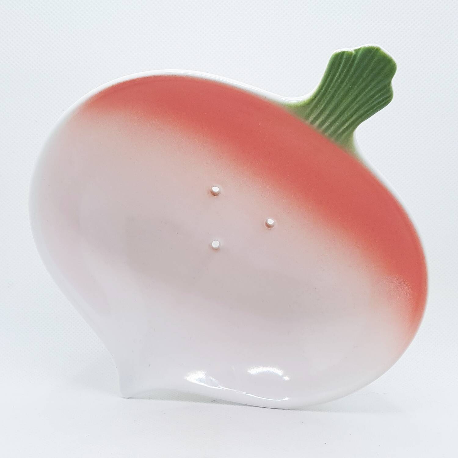 Ceramic radish colander