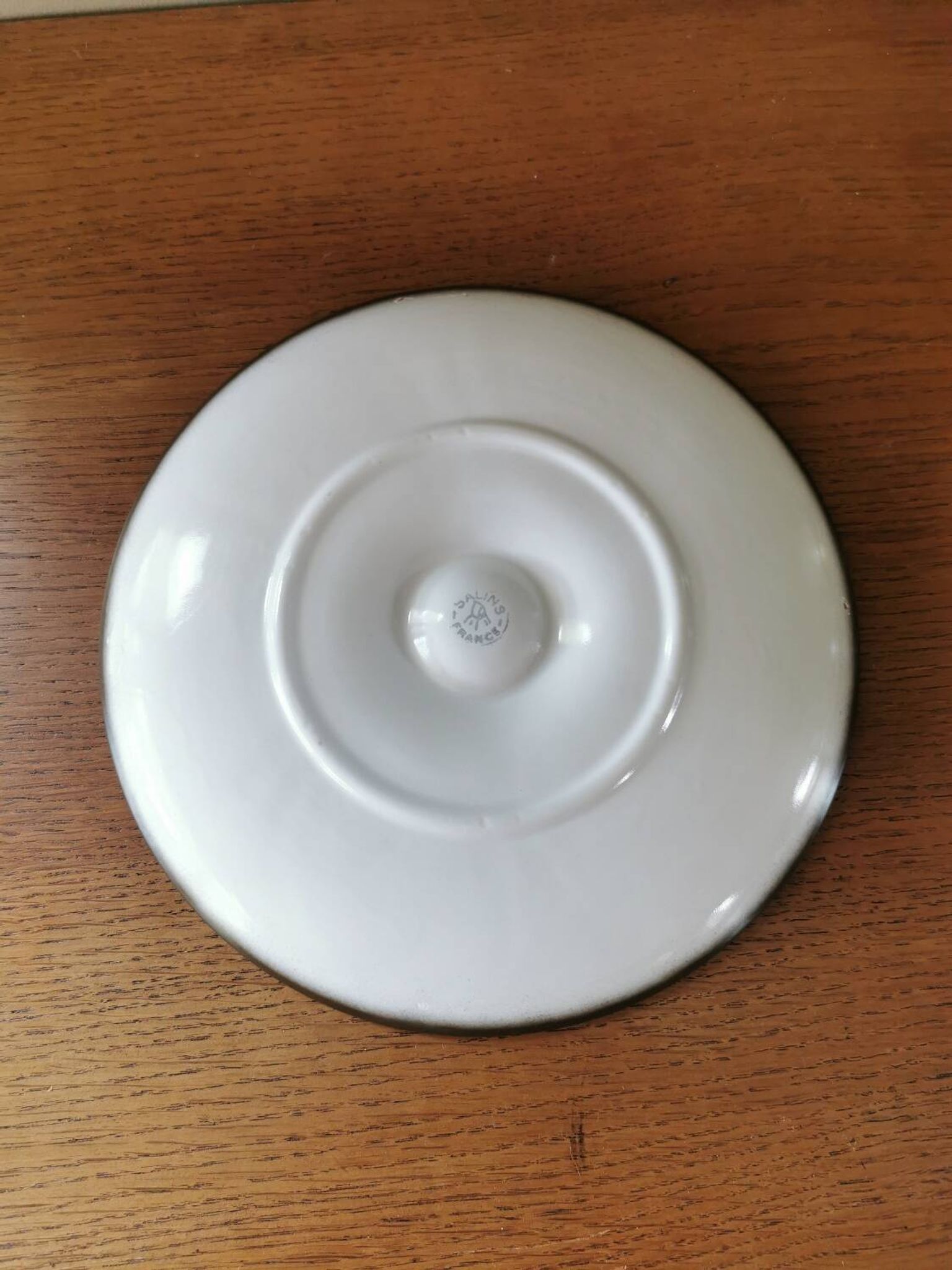 6 assiettes à huîtres vintage en barbotine