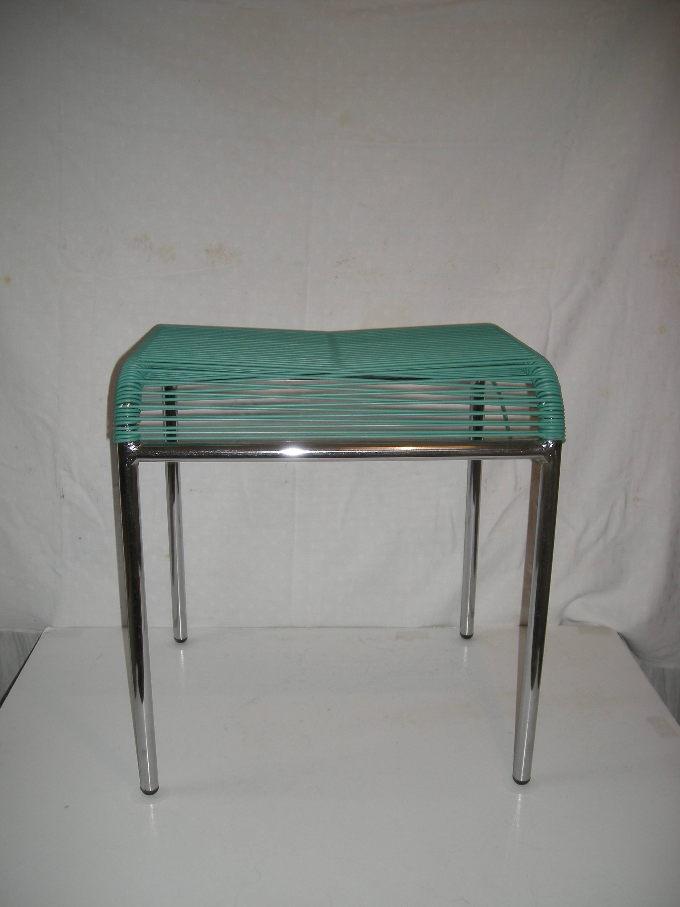 Scoubidou stool from the 50s