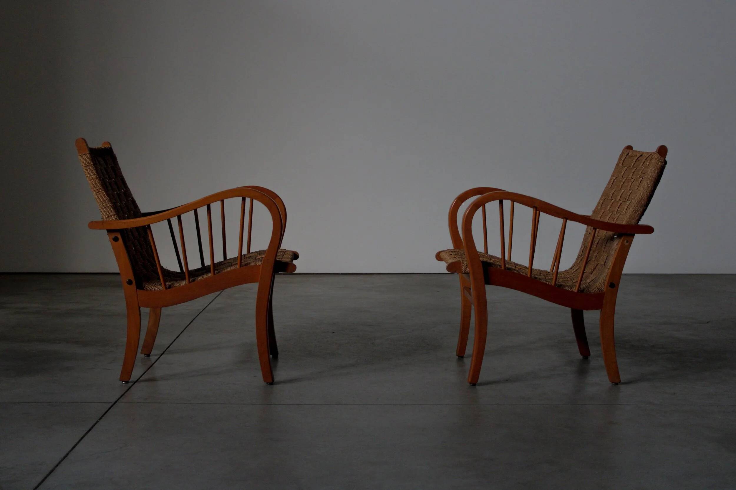 Pair of oak and rope arm chairs - Germany 1950s