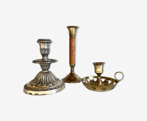 Trio de bougeoirs laiton métal argenté et bois vintage