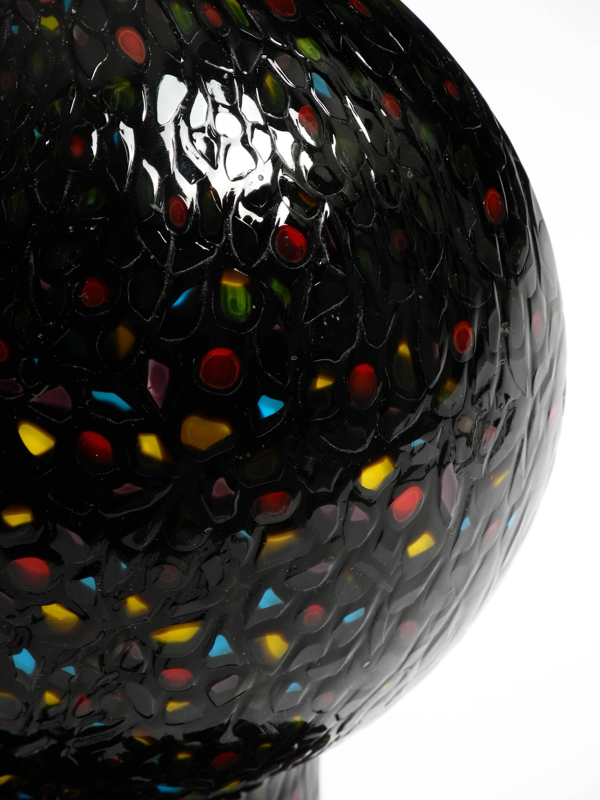 Pair of large 1980s Italian table lamps made of colorful multi-layer Murano