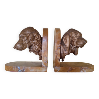 Paire de serres livres têtes de chiens en régule sur plaque de marbre, signé Lecourtier - sculptures