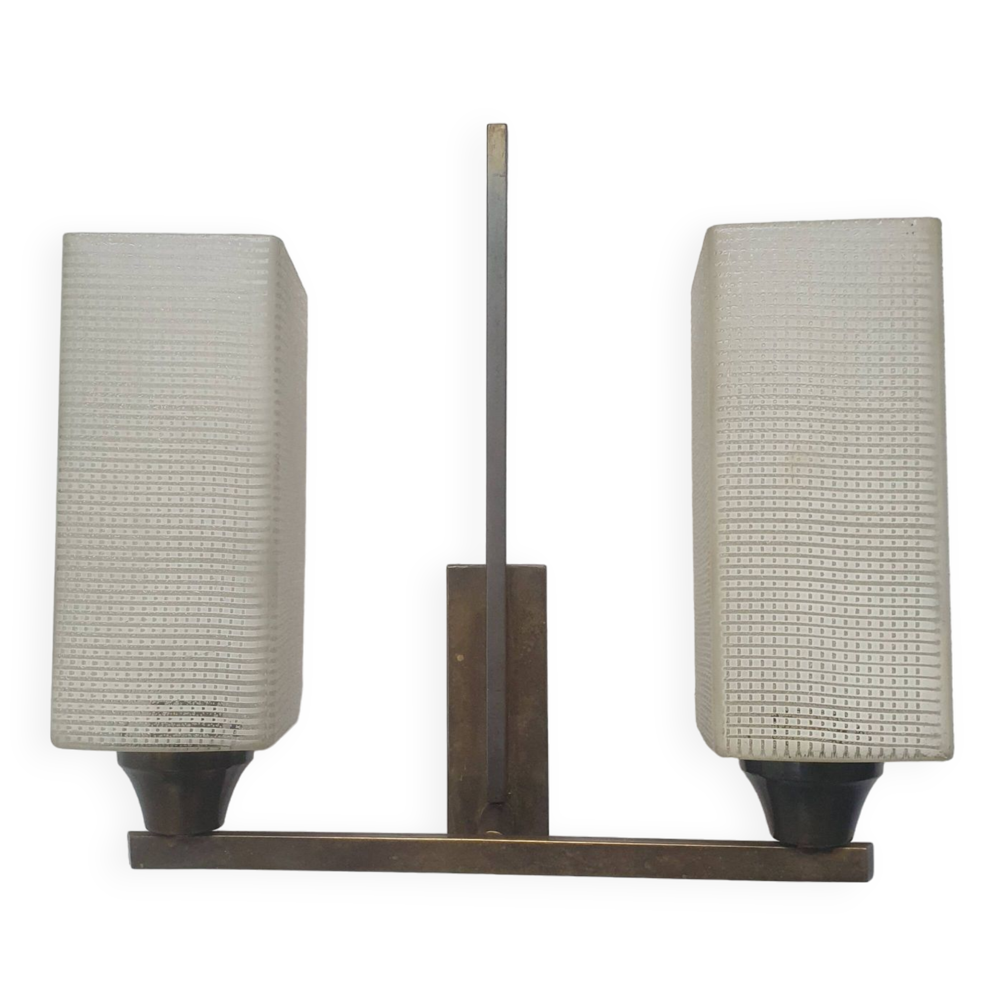 Two-light Art Deco wall light in brass with square glasses