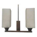 Two-light Art Deco wall light in brass with square glasses